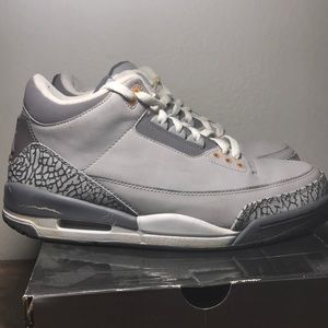 Air Jordan Retro 4